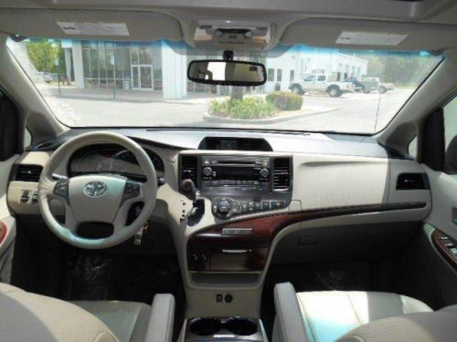 2012 Toyota Sienna XLE, US $28,400.00, image 11