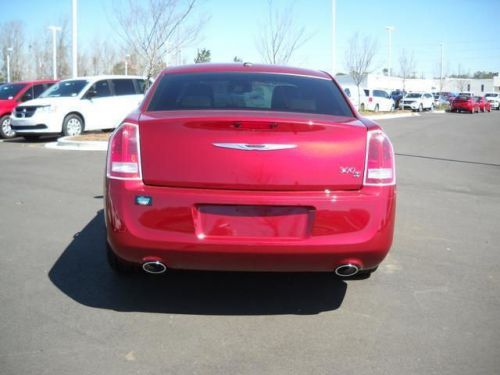 2014 chrysler 300 s