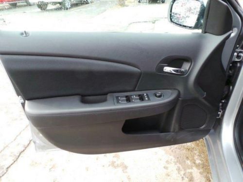 2014 Chrysler 200 Touring, US $19,655.00, image 2