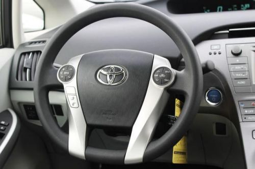 2014 toyota prius two