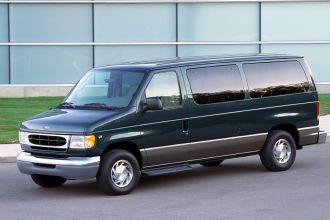 2002 ford e150 xlt