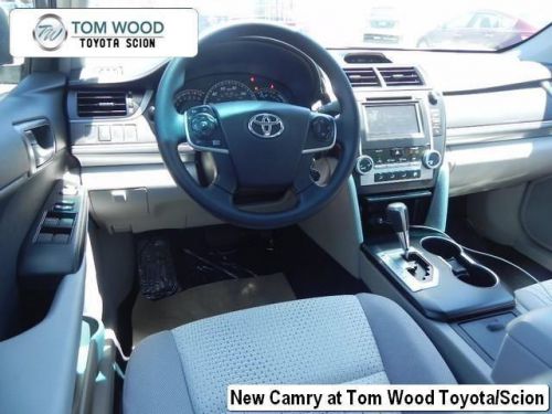 2014 toyota camry le