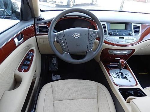 2014 hyundai genesis 3.8