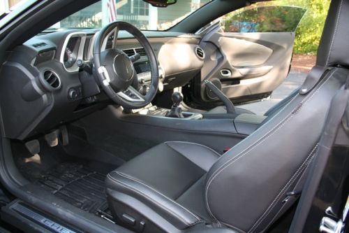 2011 Chevrolet Camaro SS Convertible 2-Door 6.2L, image 9