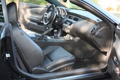 2011 Chevrolet Camaro SS Convertible 2-Door 6.2L, image 10