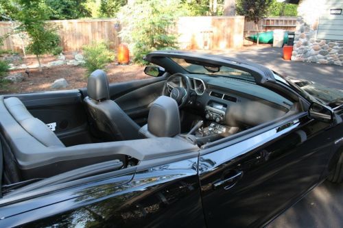 2011 Chevrolet Camaro SS Convertible 2-Door 6.2L, image 16