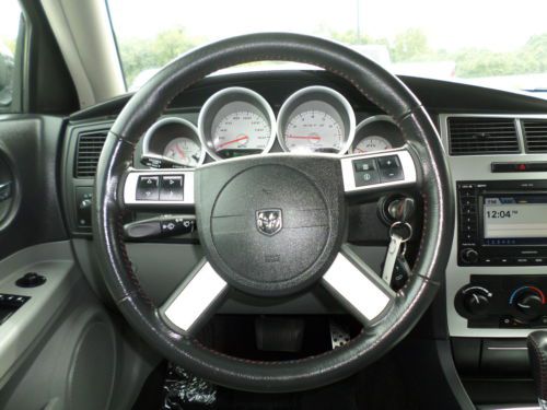 2007 Dodge Charger SRT8 6.1 Liter Hemi Lifetime Powertrain Warranty Financing !!, image 7