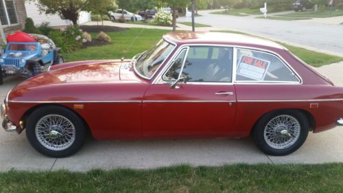 Good Condition 1969 MGB GT Coupe with Electronic Overdrive, image 2