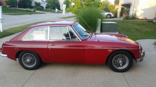 Good Condition 1969 MGB GT Coupe with Electronic Overdrive, image 3