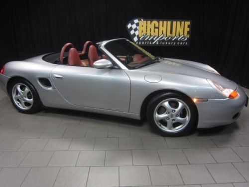 2000 porsche boxster, 5-speed, full leather interior, pcm, 17 wheels