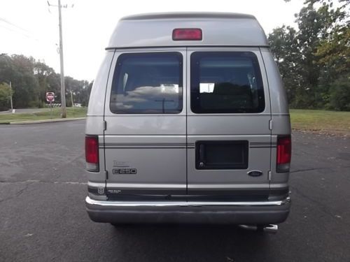 2003 FORD E250 ECONOLINE HIGHTOP CONVERSION VAN HANDICAP WHEELCHAIR LIFT, image 4