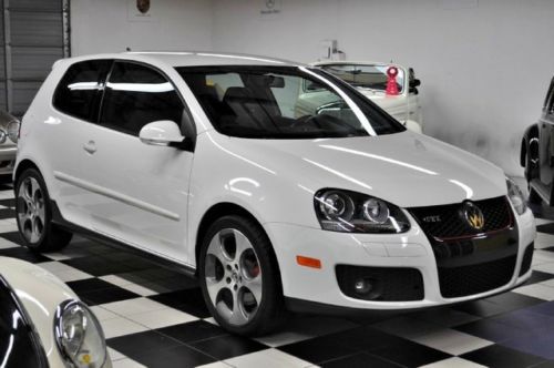 Only 9k miles - one owner - garaged in florida - dsg - 18 hufeisen - gti 2010 12