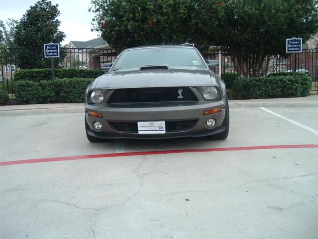 2005 - ford mustang