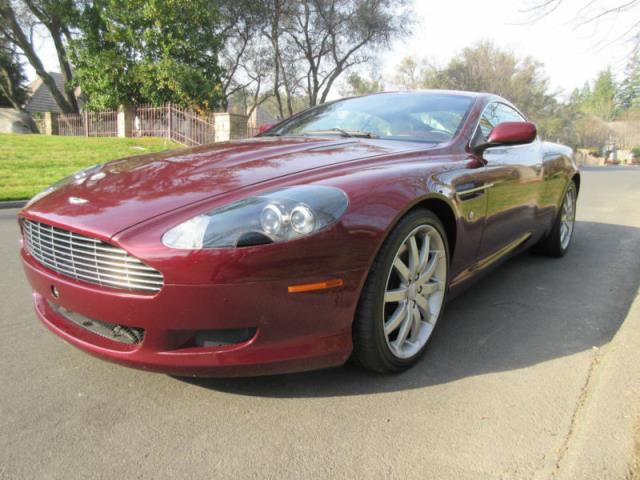 2005 - aston martin db9