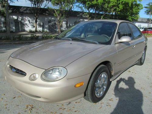 1998 ford taurus 65k miles only!!! ice cold ac clean nice reliable car l@@k fl