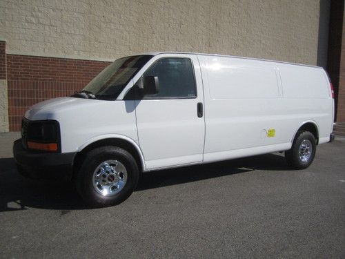 2011 gmc savana 2500 express extended cargo van 4.8l v8 auto a/c no windows nice