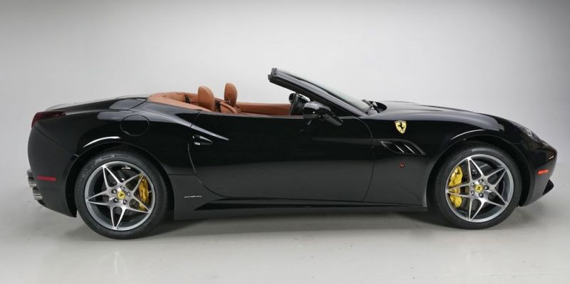 2011 Ferrari California 2DR CONV, US $67,800.00, image 2