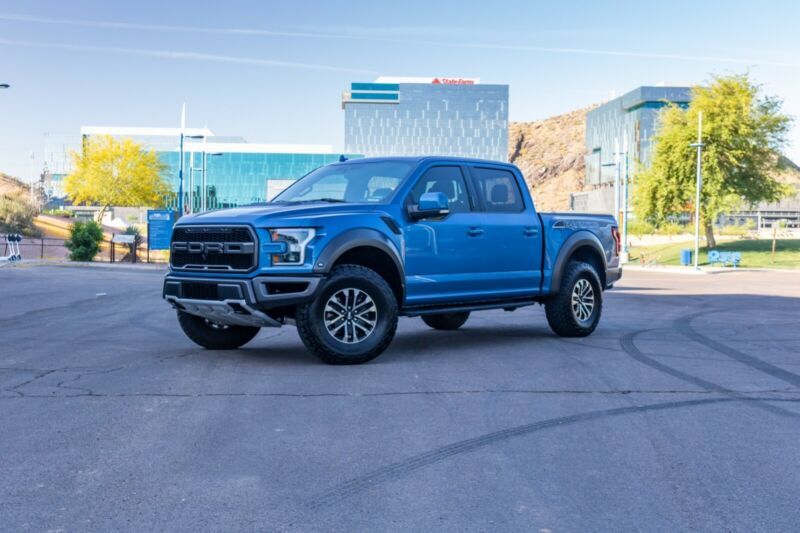 2019 ford f-150 raptor