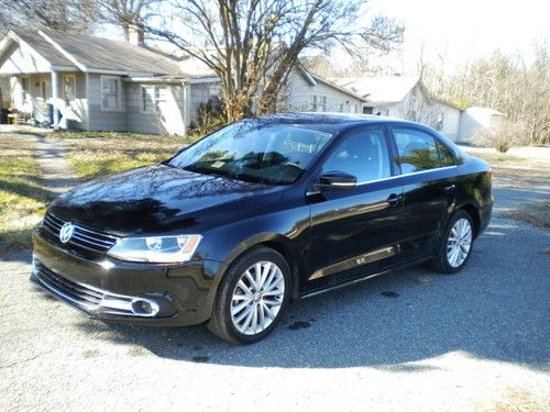 2011 volkswagen jetta sel sedan 4-door 2.5l,auto,leather,one owner!!!