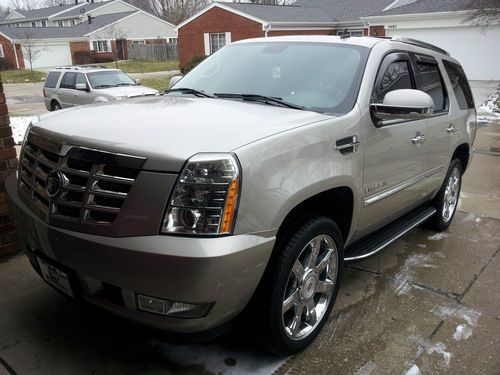 2007 cadillac escalade base sport utility 4-door 6.2l