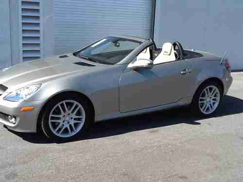 2009 Mercedes-Benz SLK300 Base Convertible 2-Door 3.0L, US $32,548.00, image 4