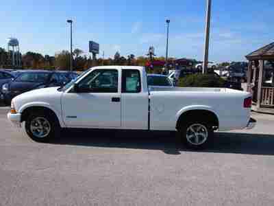 LS Truck 2.2L Increased Capacity Suspension Package 4 Speakers AM/FM radio, image 4