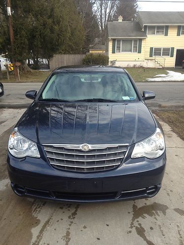 2008 chrysler sebring touring sedan 4-door 2.7l