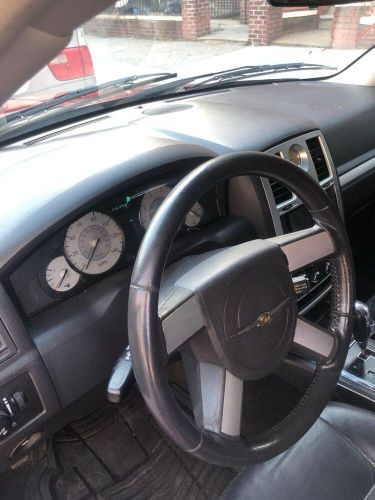 2010 Chrysler 300 TOURING, US $2,000.00, image 2