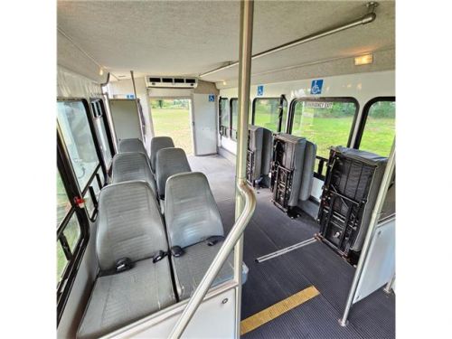 2009 ford econoline e350 wheelchair bus 12 passenger