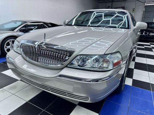 2004 Lincoln Town Car ULTIMATE - 64K MILES - AMAZING CONDITION !!, US $15,900.00, image 6