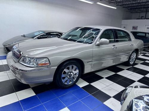 2004 Lincoln Town Car ULTIMATE - 64K MILES - AMAZING CONDITION !!, US $15,900.00, image 10