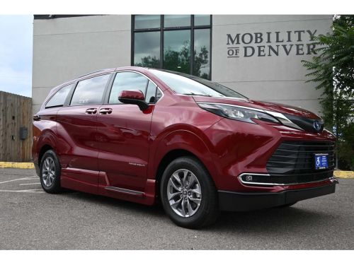2024 Toyota Sienna XLE Plus AWD Mobility Handicap Van Handicap, US $91,900.00, image 2
