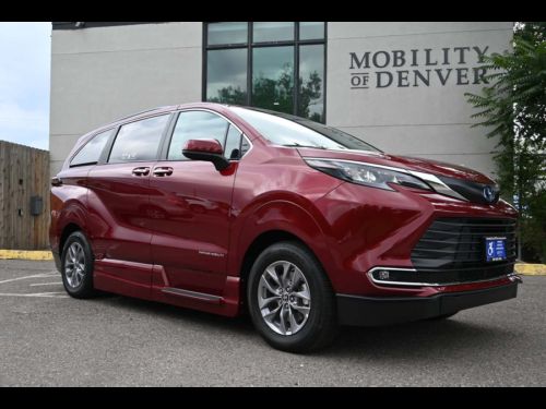 2024 Toyota Sienna XLE Plus AWD Mobility Handicap Van Handicap, US $91,900.00, image 33