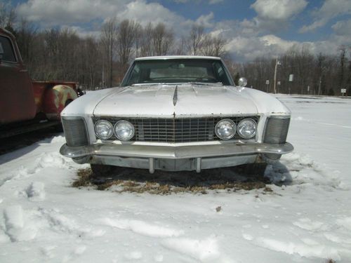 1963 buick riviera