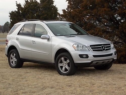 One owner 2006 ml350 4x4 extra clean well maintained navigation &amp; more