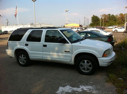 2000 oldsmobile bravada awd