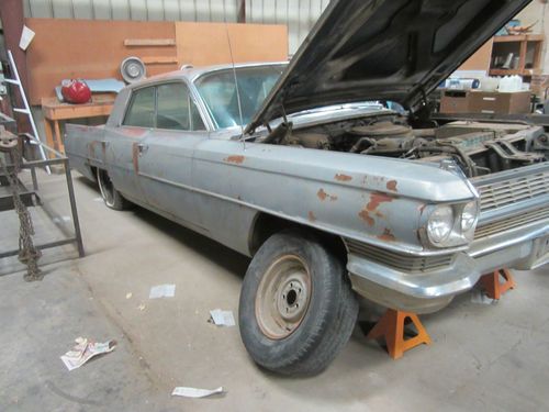 1964 cadillac 4 door deville very solid great for restoration or led sled