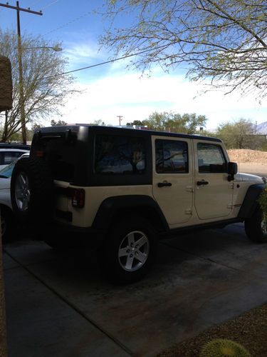 2011 jeep wrangler unlimited rubicon sport utility 4-door 3.8l