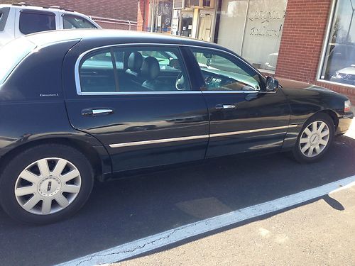 2005 lincoln town car signature l sedan 4-door 4.6l