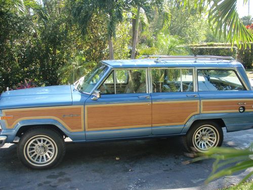 1991 jeep grand wagoneer base sport utility 4-door 5.9l