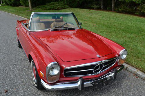 1970 restored mercedes 280sl in very nice condition