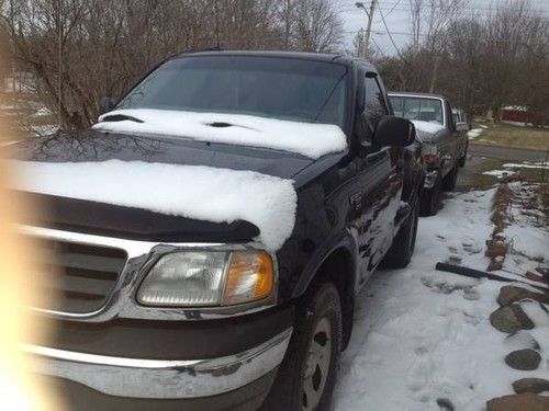 2001 ford f-150 xl 4x4 standard cab pickup 2-door 4.6l