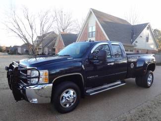 Nonsmoker, duramax diesel, allison automatic, dually, perfect carfax!