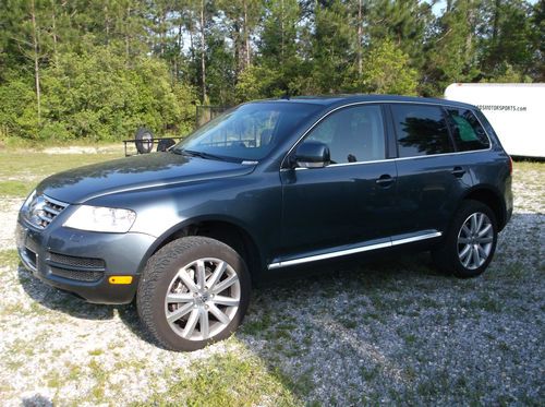 2004 volkswagen touareg tdi sport utility 4-door 4.9l
