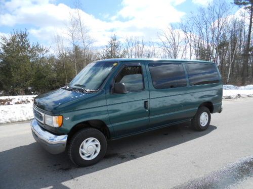 1999 ford e-150 econoline club wagon xlt standard  2-door 5.4l no reserve !