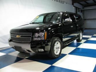 2008 chevy suburban z71 4wd..sunroof..dvd..leather..5.3l v8