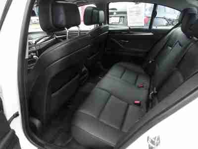 Certified 100K Warranty PREM 2 NAV XENON PARK SENSORS Clean CARFAX, image 3