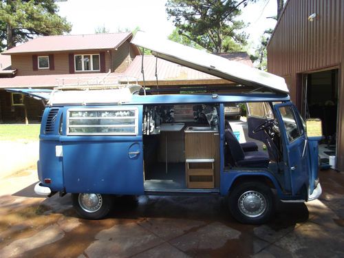 1972 volkswagen bus "camp mobile" pop up camper