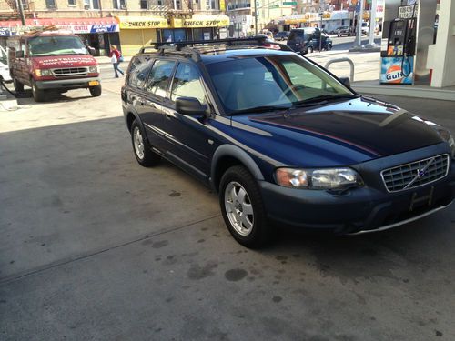 Volvo v70 xc wagon awd cross country 86k extra clean