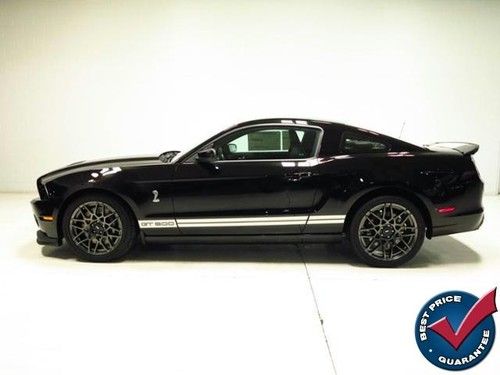 We finance !!! shelby gt500 ! black on black ! best price guarantee !!